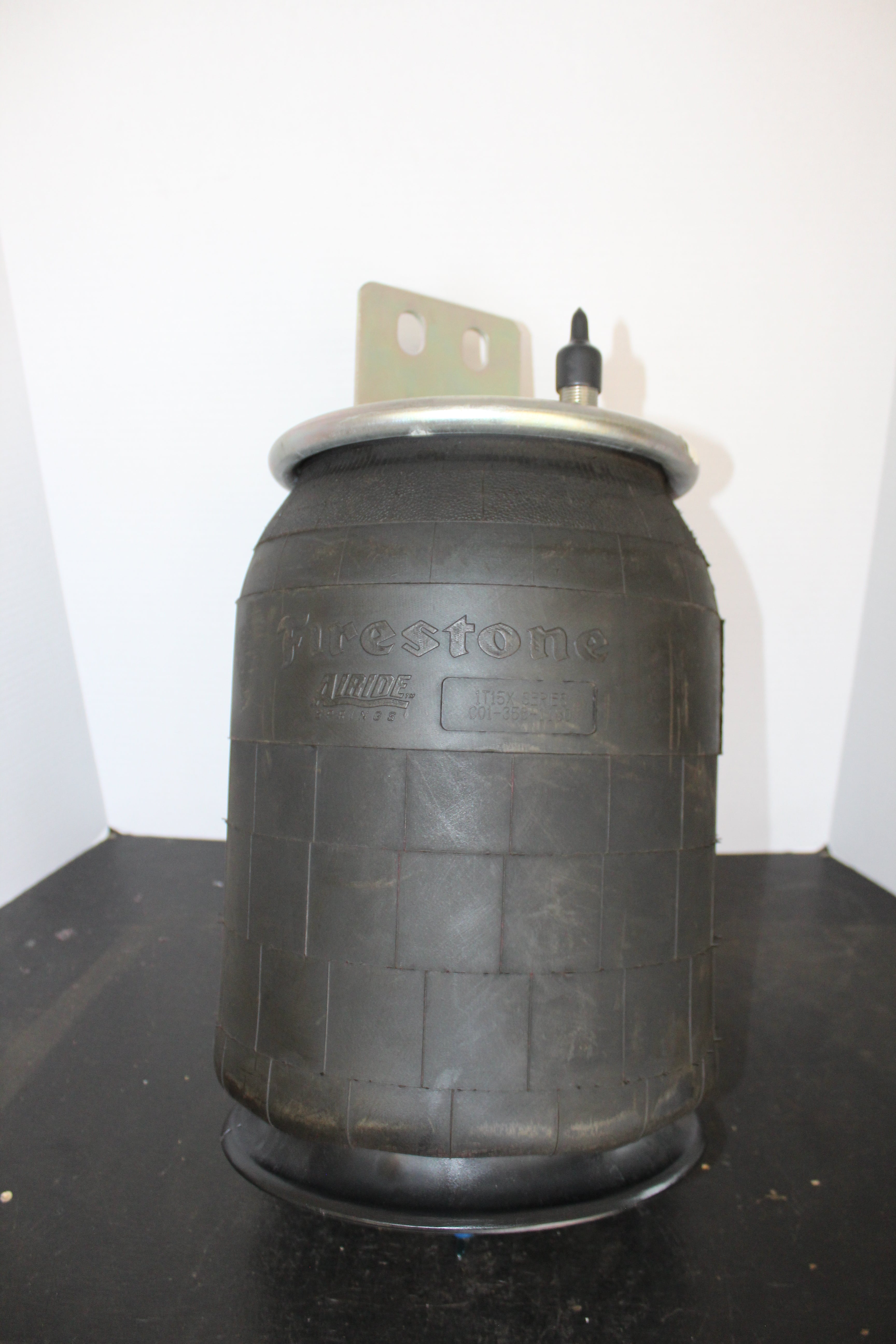 Air Spring - Firestone W01-358-1190 – C2RWTNT Parts